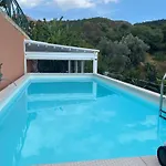 Apartamento Casale Ristrutturato 3 Km Tropea