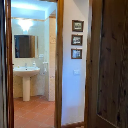 Апартаменты Casale Ristrutturato 3 Km Tropea