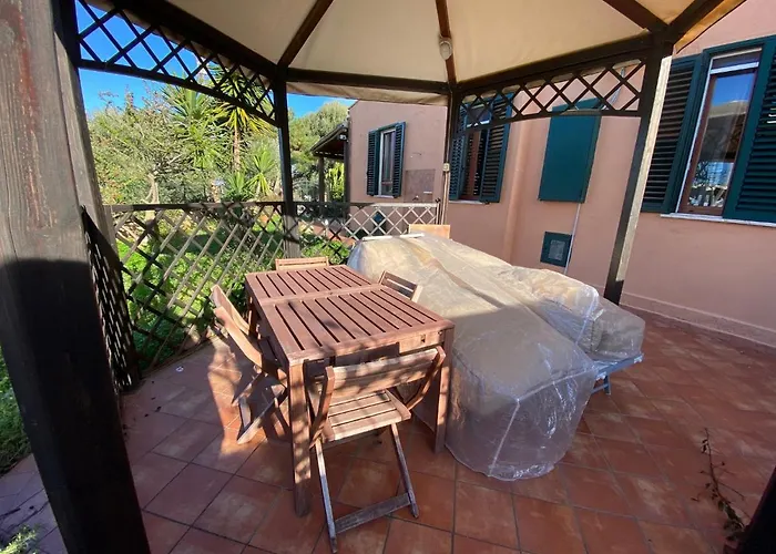 Casale Ristrutturato 3 Km Tropea Appartement