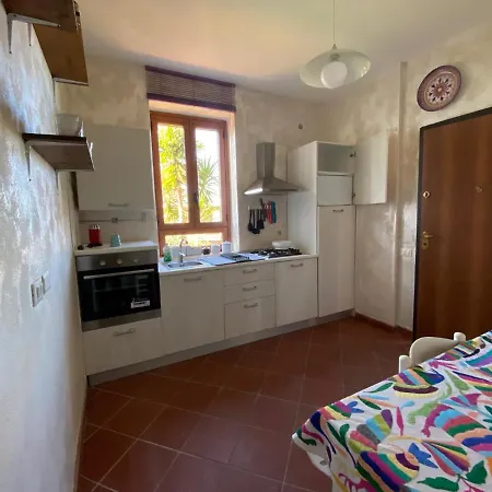 Casale Ristrutturato 3 Km Tropea דירה