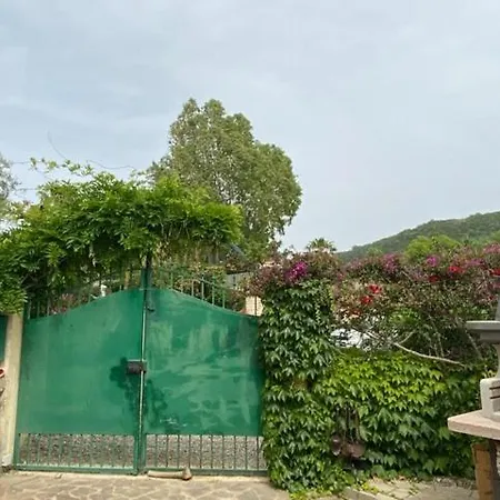 Apartment Casale Ristrutturato 3 Km Tropea *