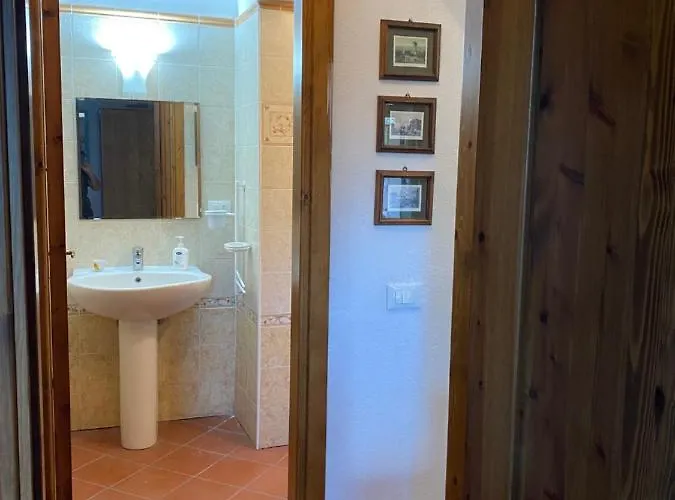 דירה Casale Ristrutturato 3 Km Tropea