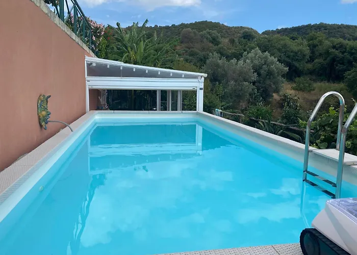 דירה Casale Ristrutturato 3 Km Tropea